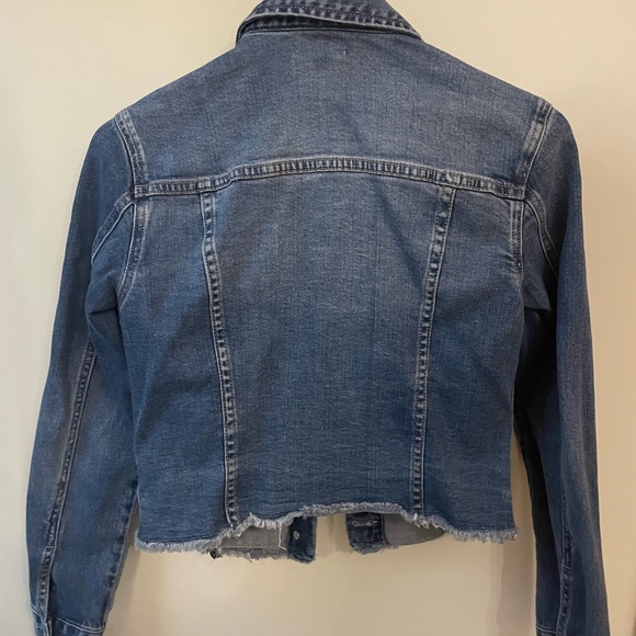 Size small Jean jacket - Picture 2 of 3